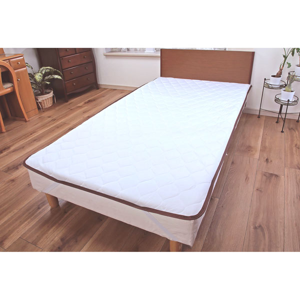 防ダニわた入り　冷感敷パッド