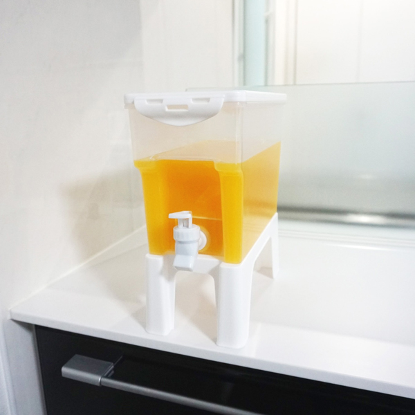 ドリンクサーバー　そそぐんです